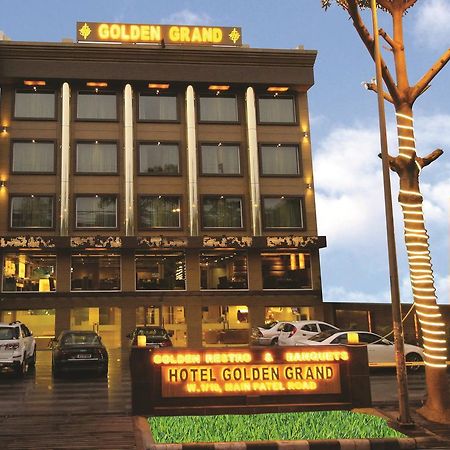 Hotel Golden Grand Dillí Exteriér fotografie