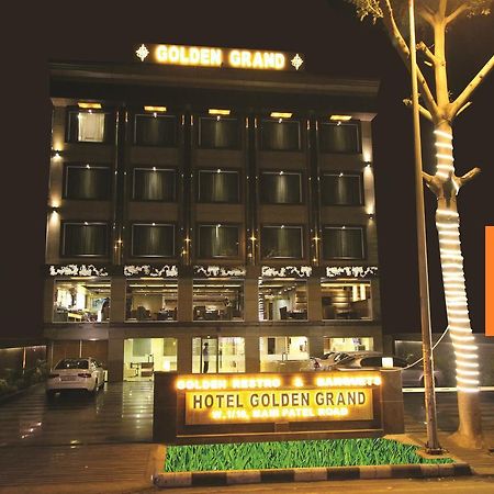 Hotel Golden Grand Dillí Exteriér fotografie
