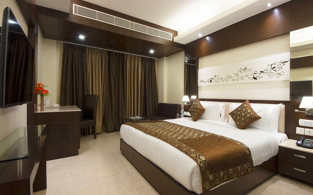Hotel Golden Grand Dillí Exteriér fotografie
